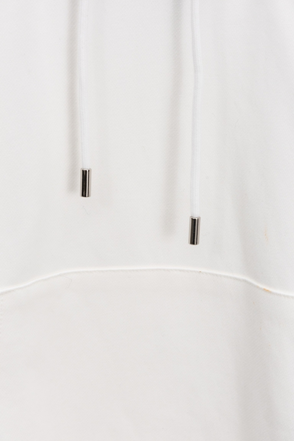 ブランドパーカー着用イメージ